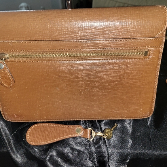 Burberrys Vintage Clutch - Picture 2 of 8